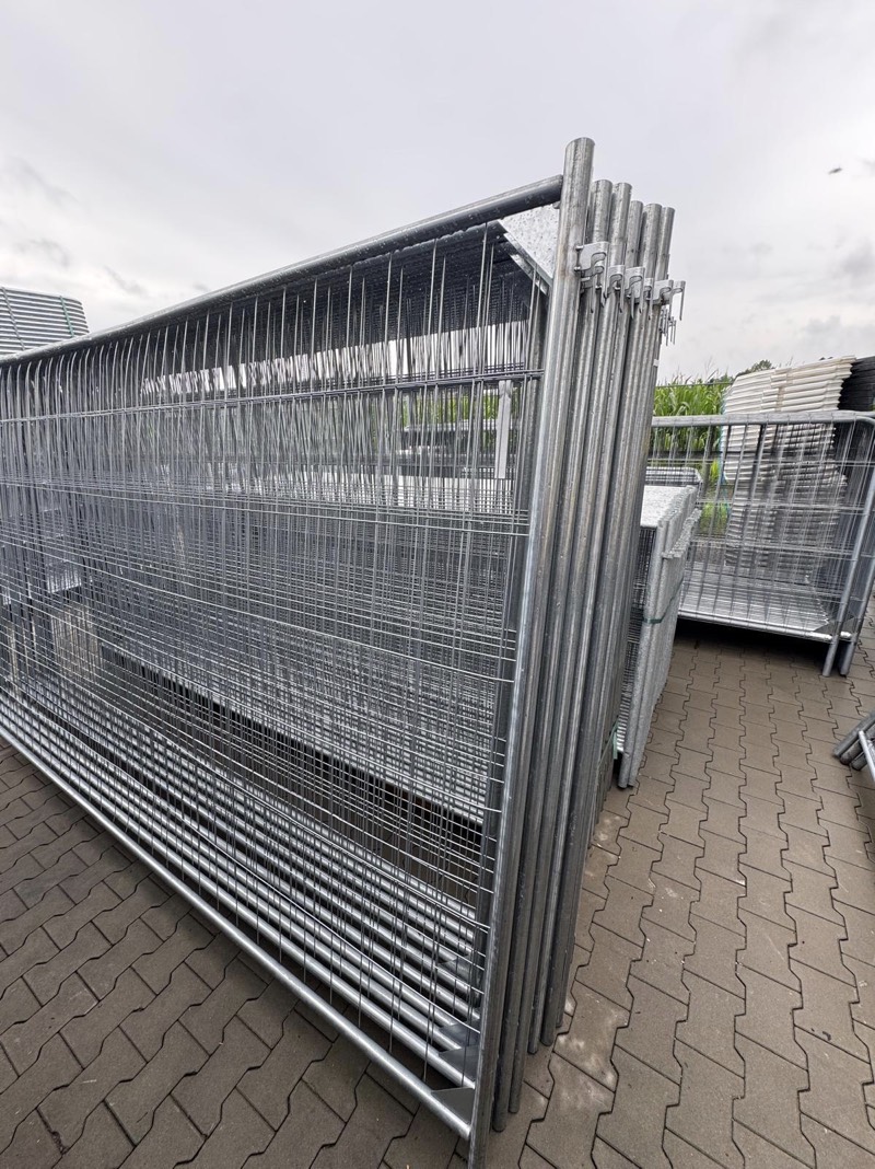 Gerüstbau weber Fluchttreppe